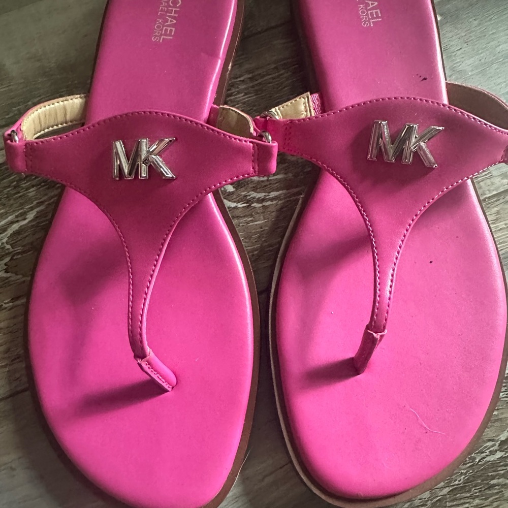 Michael Kors Pink Sandals - Picture 6 of 7